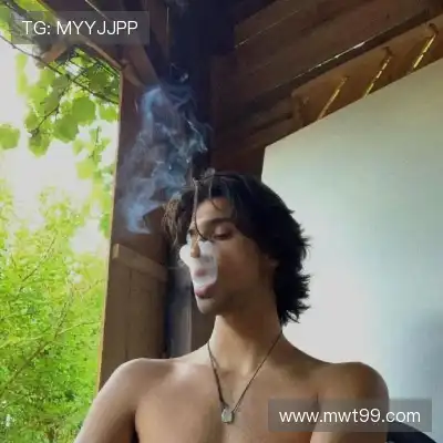 强英坦